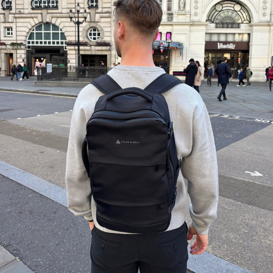 Travelly Pro | Multifunktionaler Reise-Rucksack